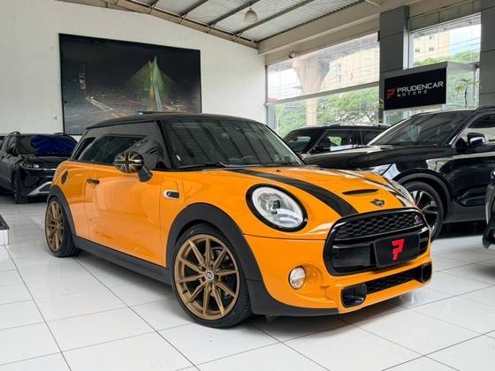 MINI COOPER 2.0 S TOP 16V TURBO GASOLINA 2P AUTOMÁTICO MINI COOPER 2.0 S TOP 16V TURBO GASOLINA 2P AUTOMÁTICO
